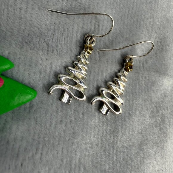 Christmas Tree Drop Earrings Set Of 2 Handmade Polymer Clay & Silver-Tone Metal - Picture 6 of 12